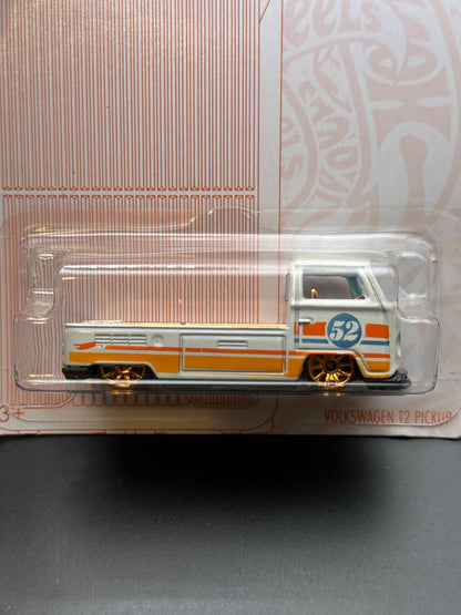 HOT WHEELS - VOLKSWAGEN T2 PICKUP (2020) - ANNIVERSARY PEARL AND CHROME SERIES 6/6