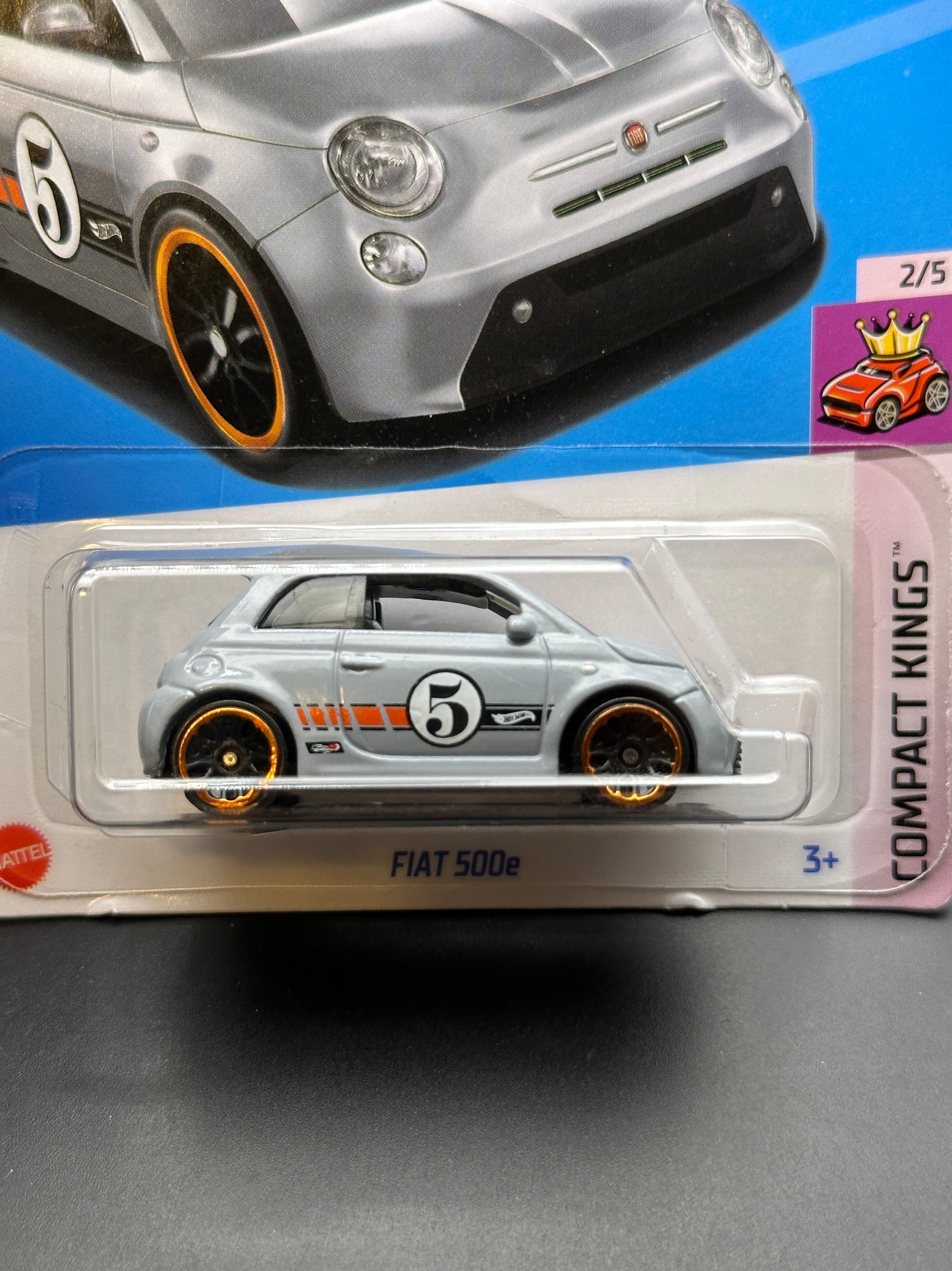 HOT WHEELS - FIAT 500e (2024) - COMPACT KINGS 2/5