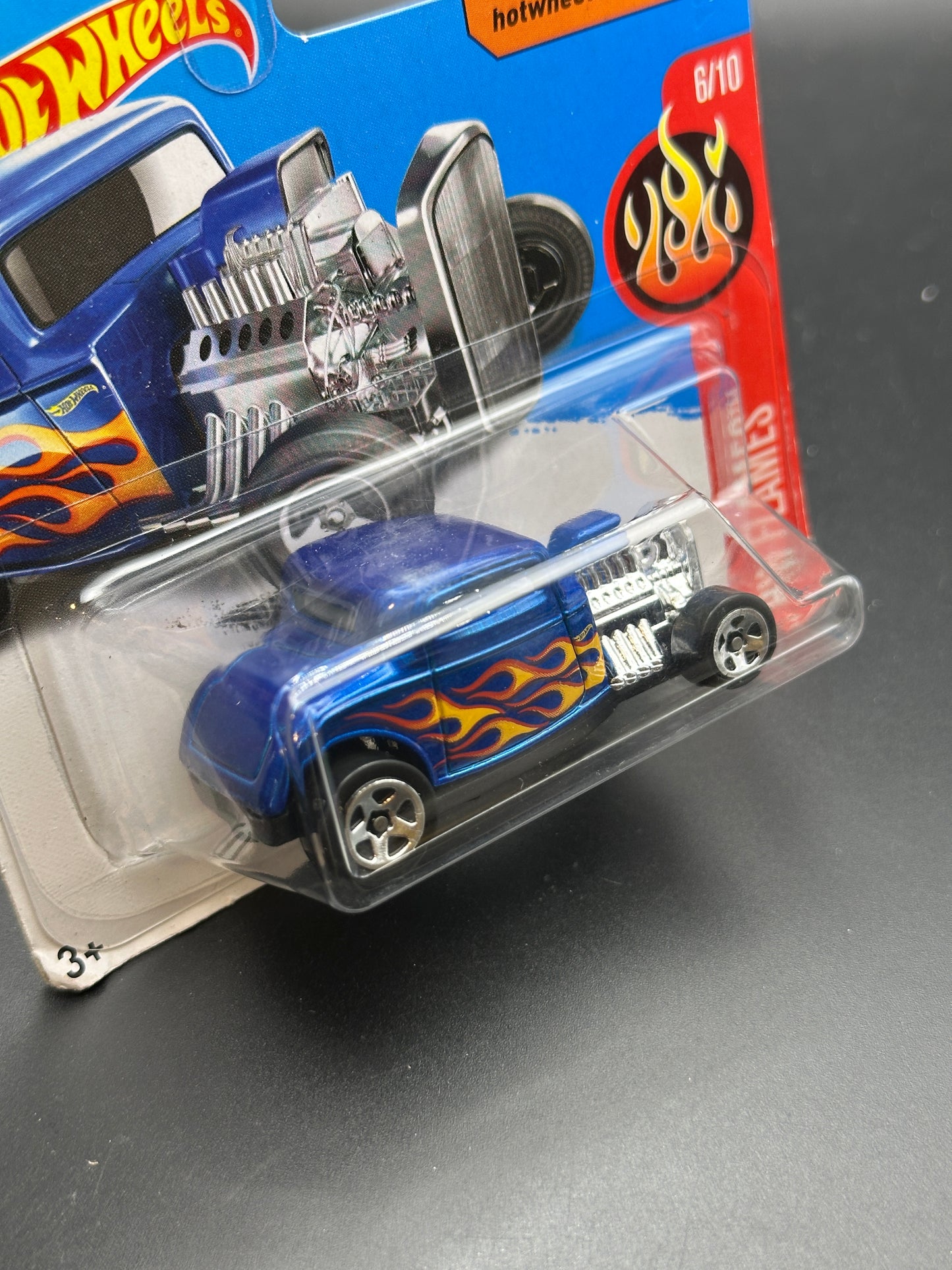 HOT WHEELS - 32 FORD (2017) - HW FLAMES 6/10