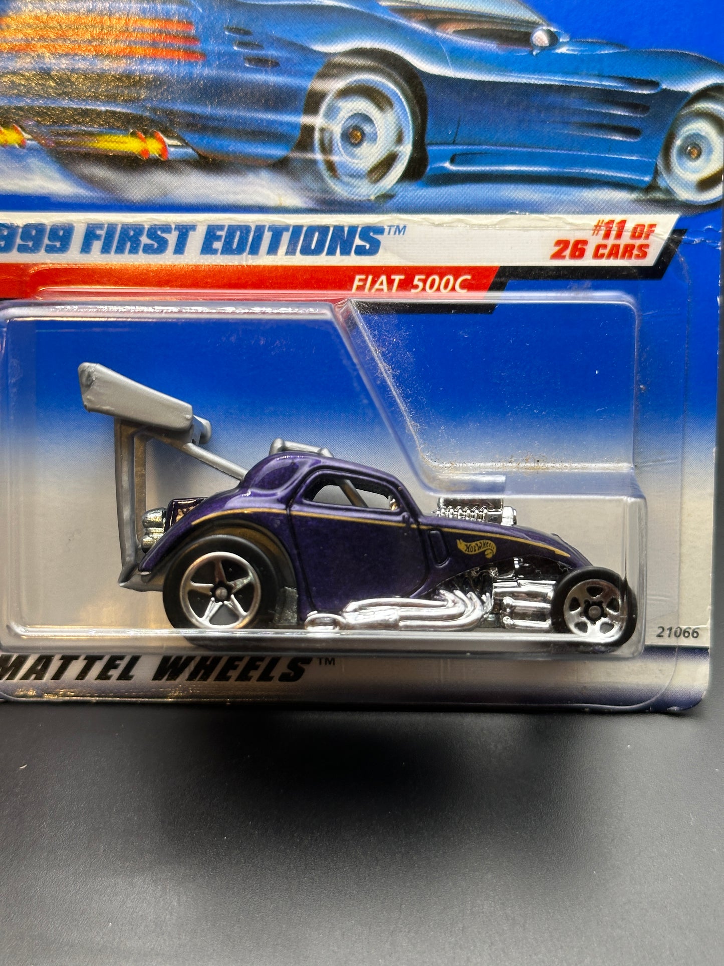 HOT WHEELS - FIAT 500C (1999) - HW 1999 FIRST EDITIONS 11/26