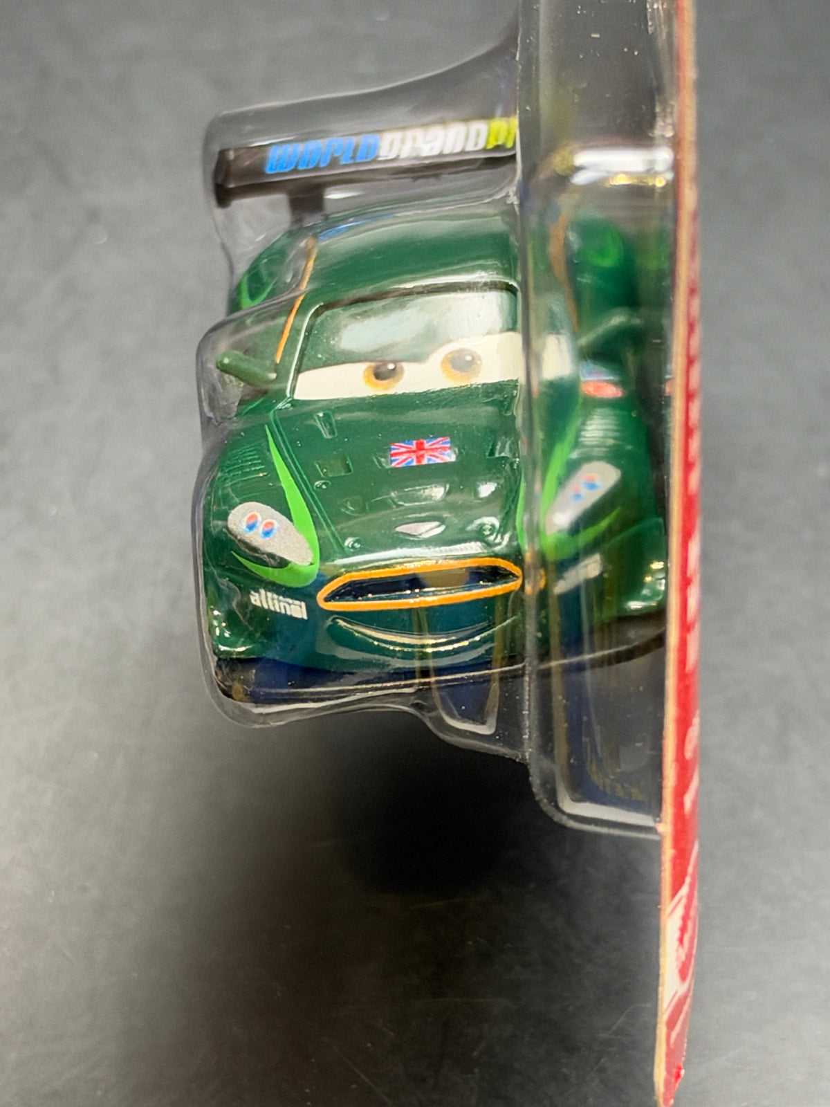DISNEY PIXAR CARS 20th ANNIVERSARY - NIGEL GEARSLEY - DIECAST
