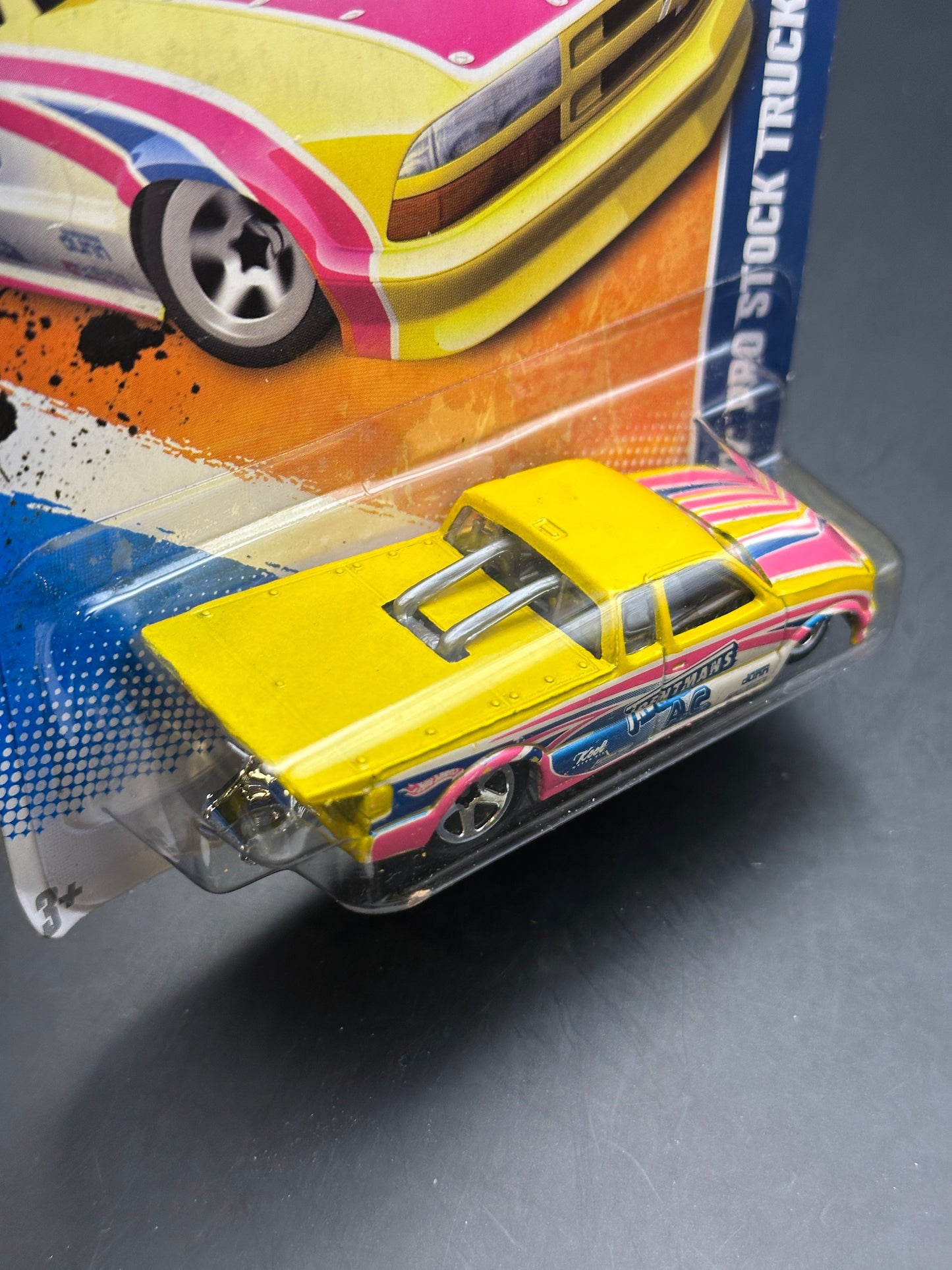 HOT WHEELS - CHEVY PRO STOCK TRUCK (2011) - HW DRAG RACERS 9/10