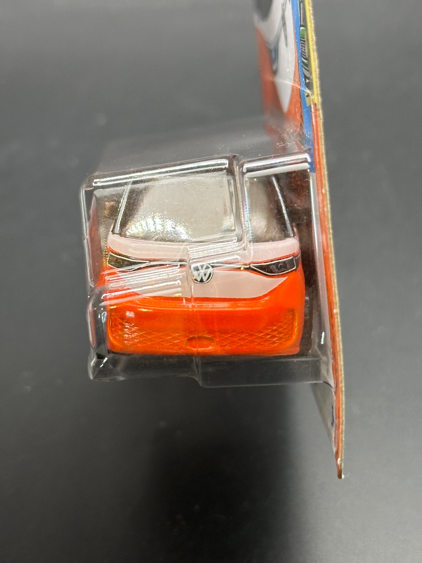 HOT WHEELS - VOLKSWAGEN ID BUZZ (2024) - HW VANS 2/5