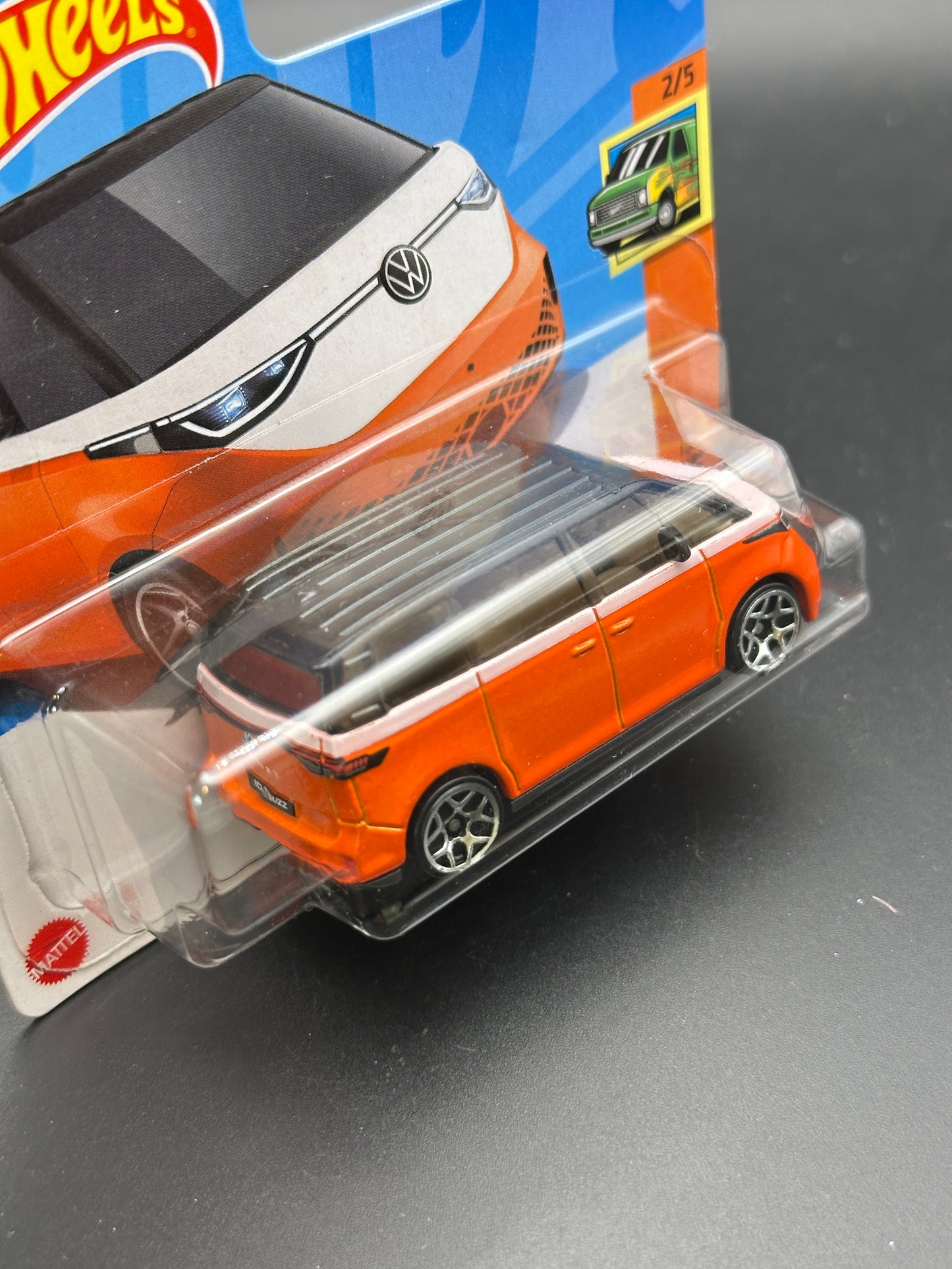 HOT WHEELS - VOLKSWAGEN ID BUZZ (2024) - HW VANS 2/5