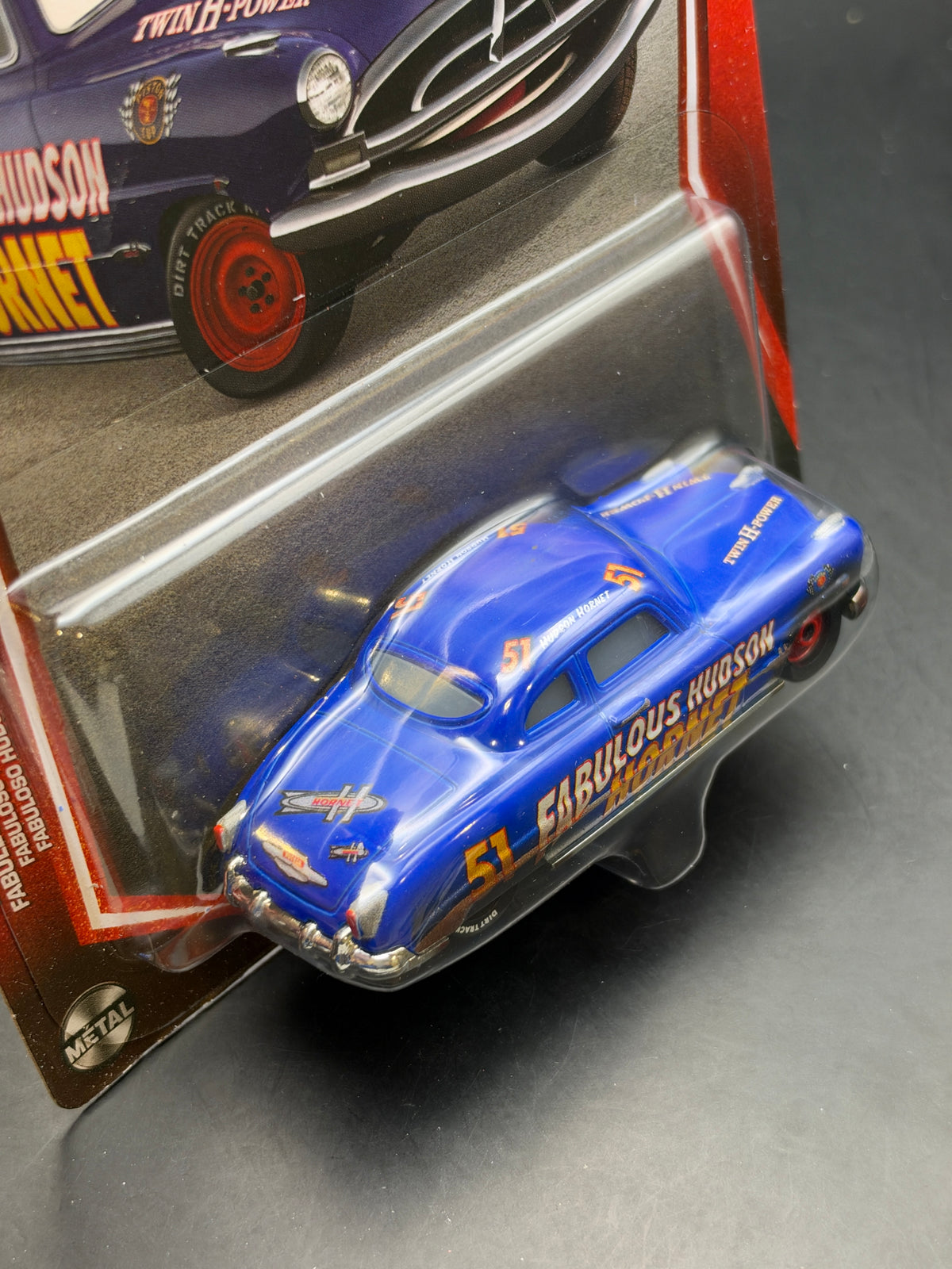 DISNEY PIXAR CARS 20th ANNIVERSARY - DIRT TRACK FABULOUS HUDSON HORNET - DIECAST
