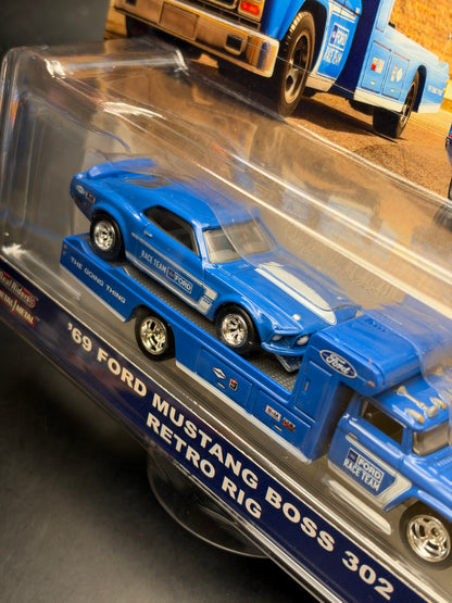 HOT WHEELS - 69 FORD MUSTANG BOSS 302 / RETRO RIG (2020) - TEAM TRANSPORT #19