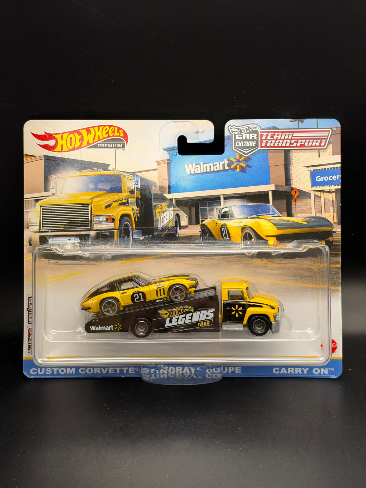HOT WHEELS - CUSTOM CORVETTE STINGRAY COUPE / CARRY ON (2021) - TEAM TRANSPORT - WALMART EXCLUSIVE