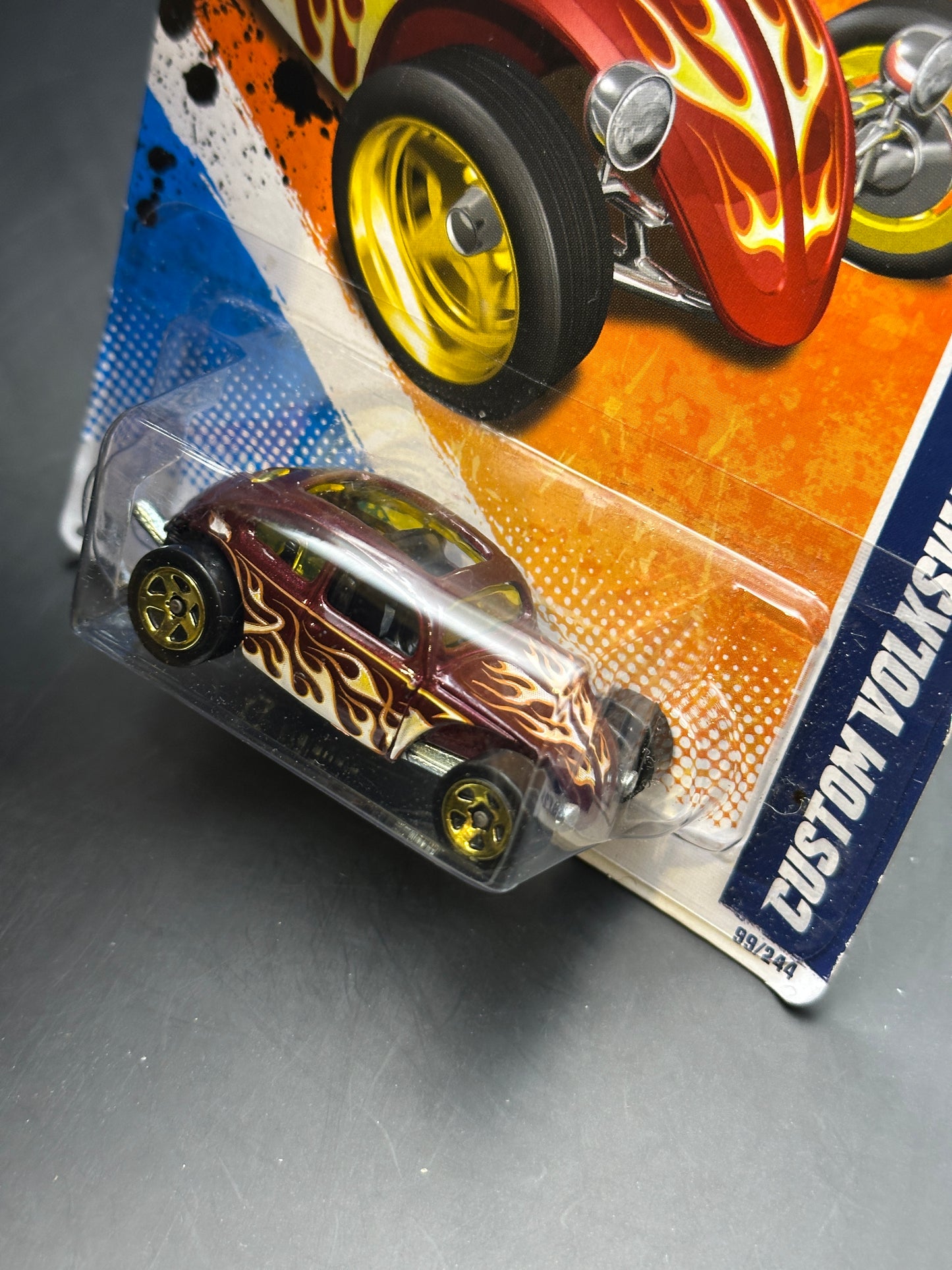 HOT WHEELS - CUSTOM VOLKSWAGEN BEETLE (2011) - HW HEAT FLEET 9/10