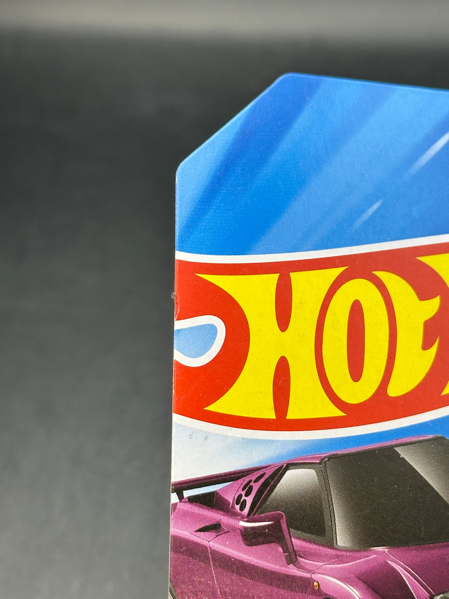 HOT WHEELS - 94 BUGATTI EB110 SS (2025) - SUPER TREASURE HUNT