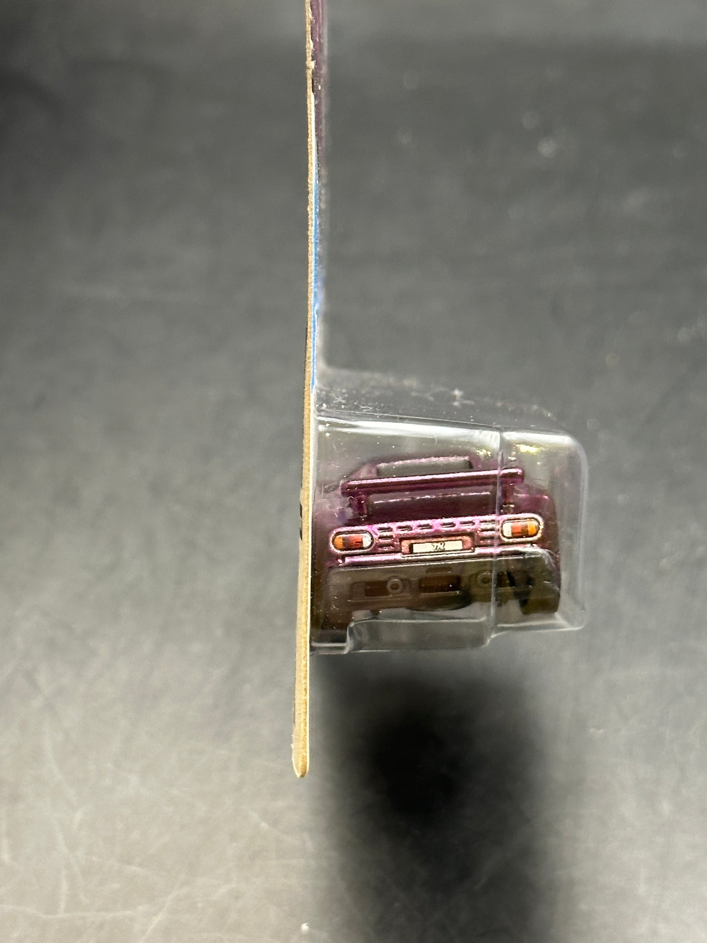 HOT WHEELS - 94 BUGATTI EB110 SS (2025) - SUPER TREASURE HUNT