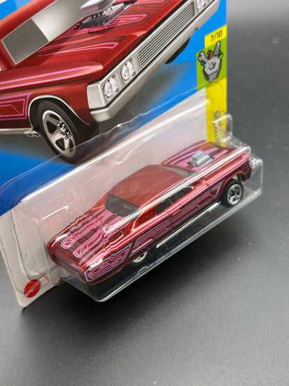 HOT WHEELS - LAYIN LOWRIDER (2022) - HW EXPERIMOTORS 7/10