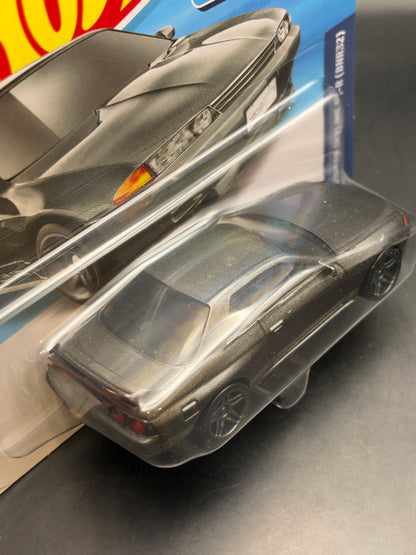 HOT WHEELS XL - NISSAN SKYLINE GT-R (BNR32) 4/24 (2026) - 1:43 SCALE