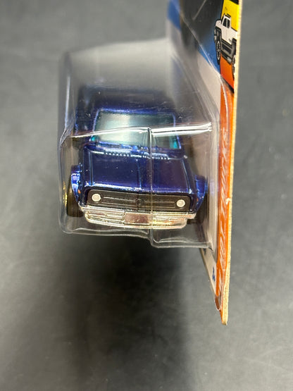HOT WHEELS - 1975 DATSUN SUNNY TRUCK (B120) (2025) - HW HOT TRUCKS 6/10 - SUPER TREASURE HUNT
