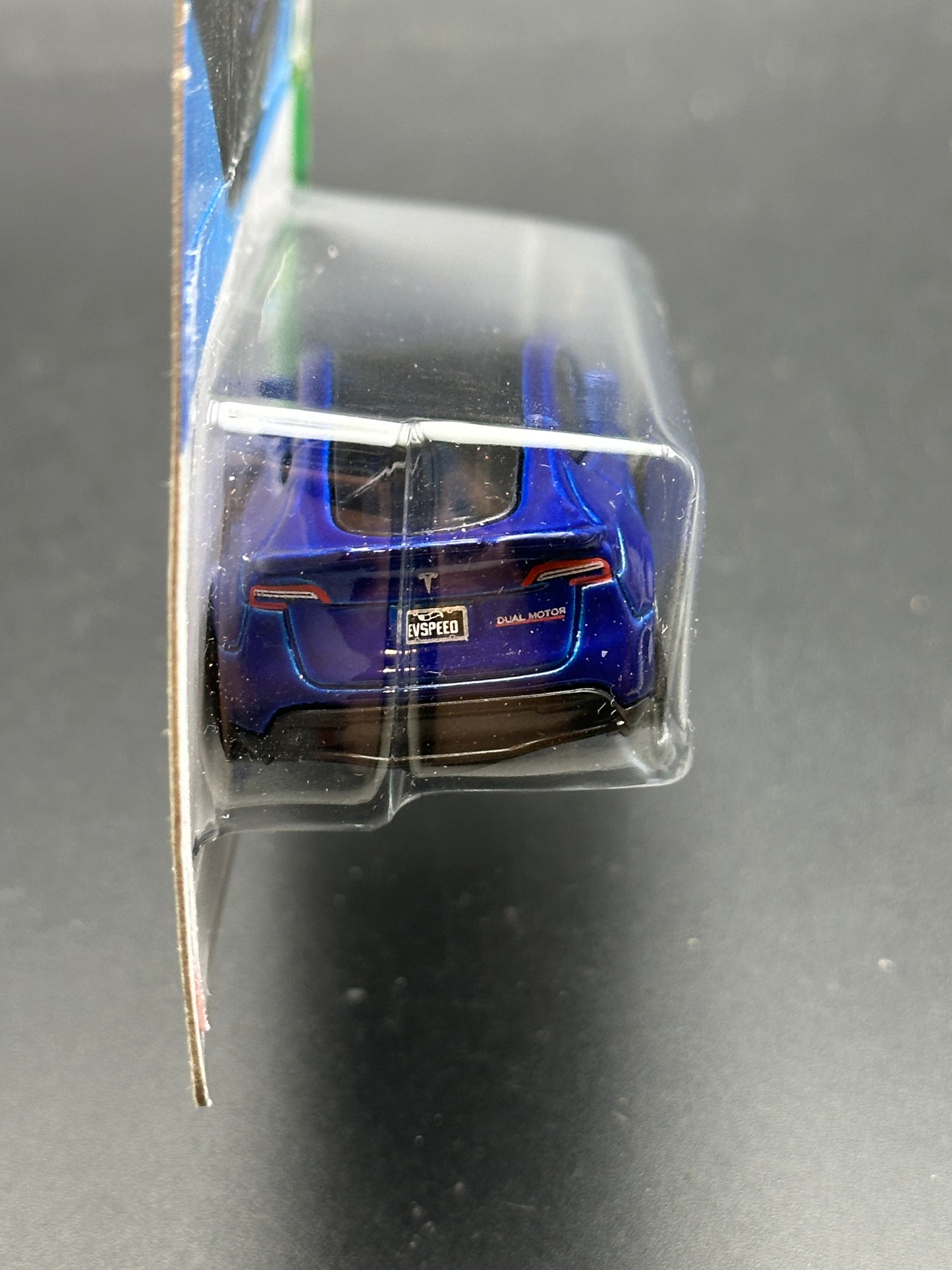 HOT WHEELS - TESLA MODEL Y (2024) - HW GREEN SPEED 3/10
