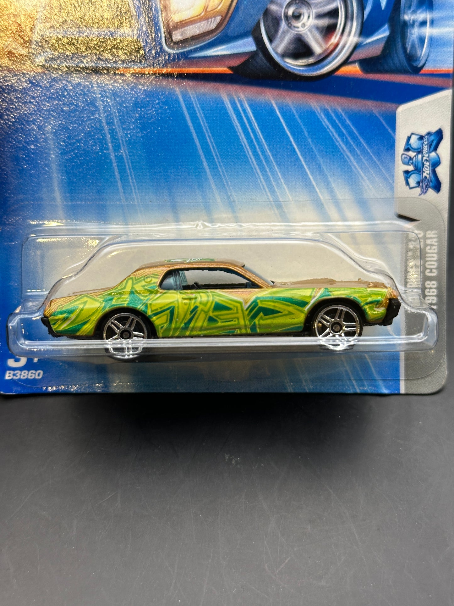 HOT WHEELS - 1968 MERCURY COUGAR (2004) - HW TAG RIDES 2/5