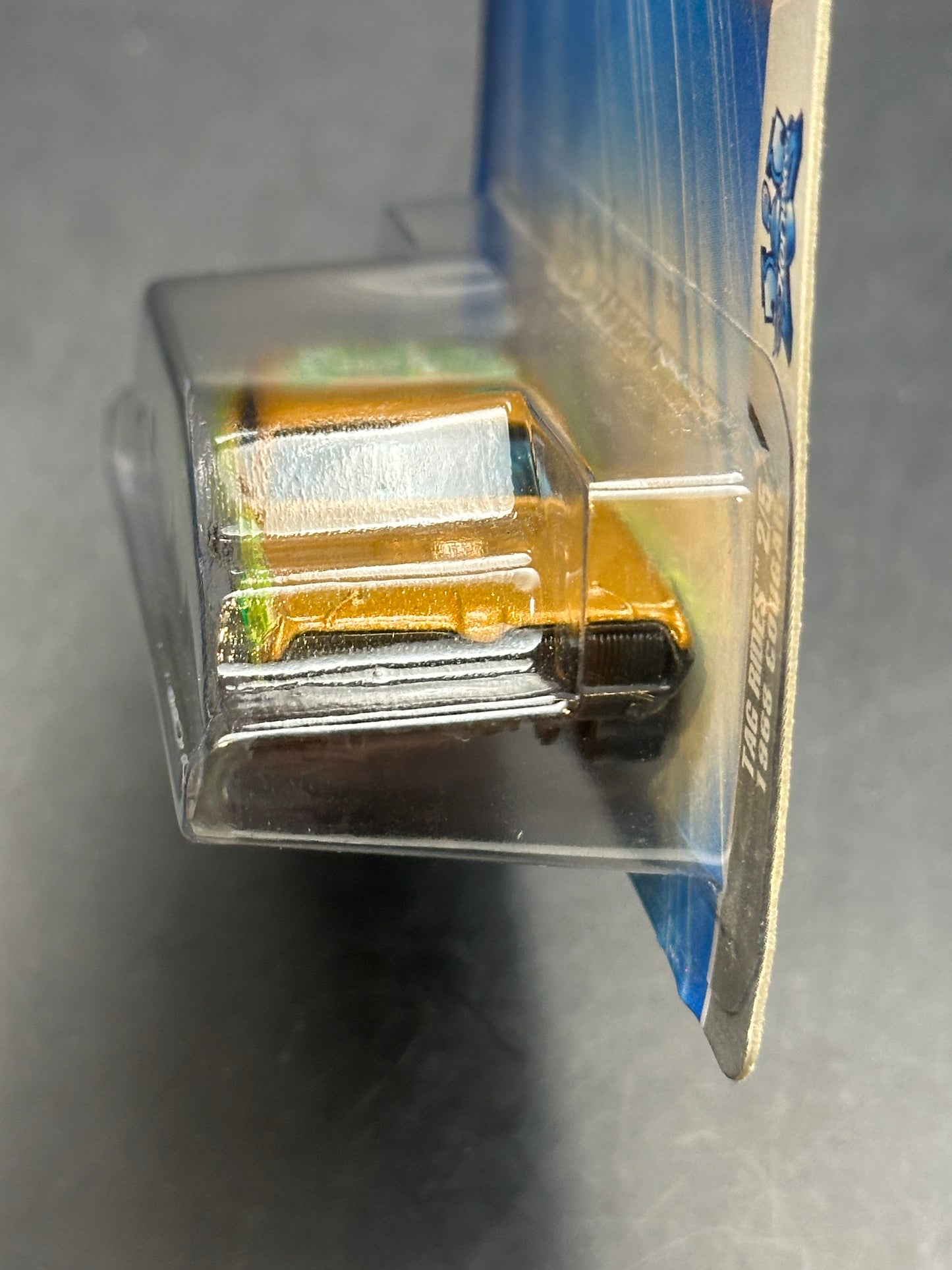 HOT WHEELS - 1968 MERCURY COUGAR (2004) - HW TAG RIDES 2/5