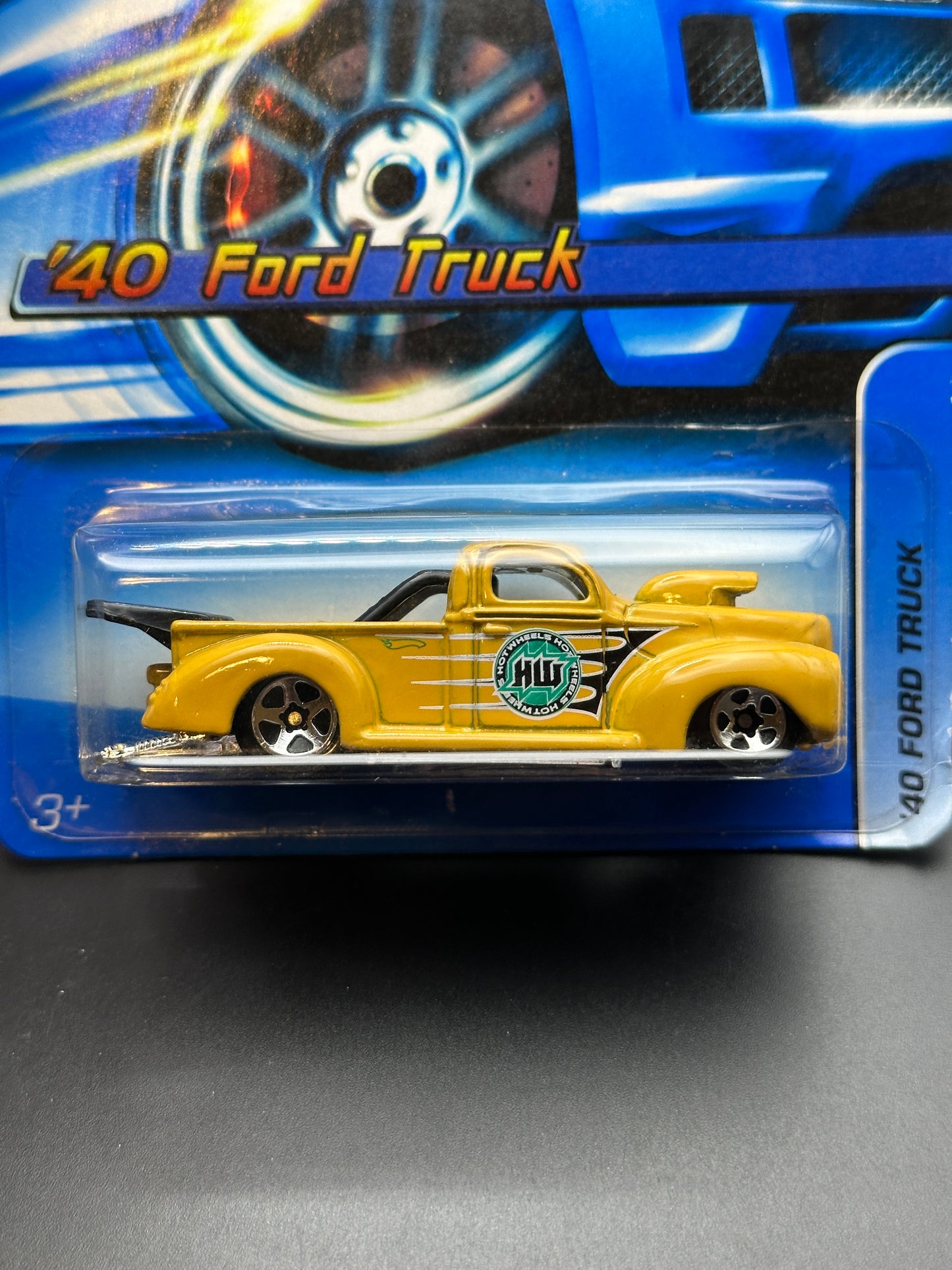HOT WHEELS - 40 FORD TRUCK (1999) - HW MAINLINE
