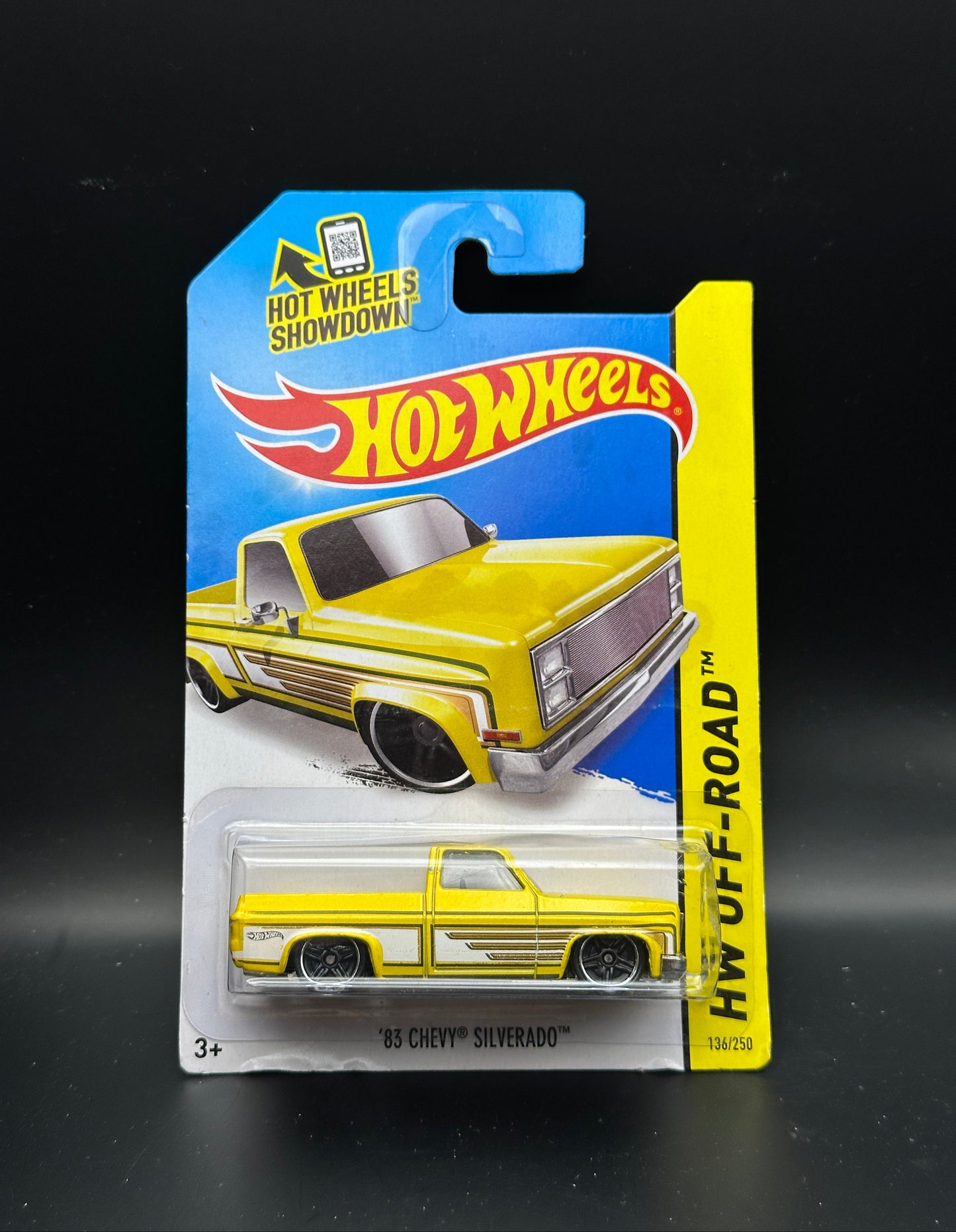 HOT WHEELS - 83 CHEVY SILVERADO (2014) - HW OFF-ROAD