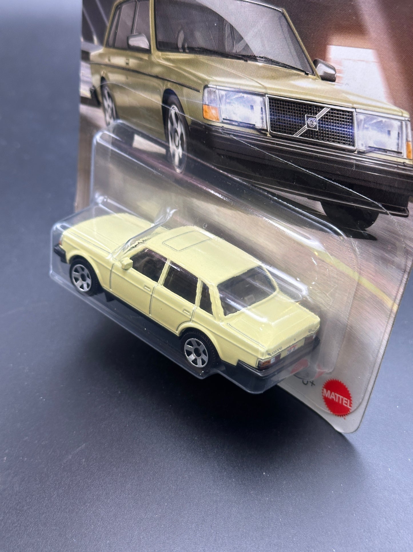 MATCHBOX - 1986 VOLVO 240 - 122/125 - DIECAST