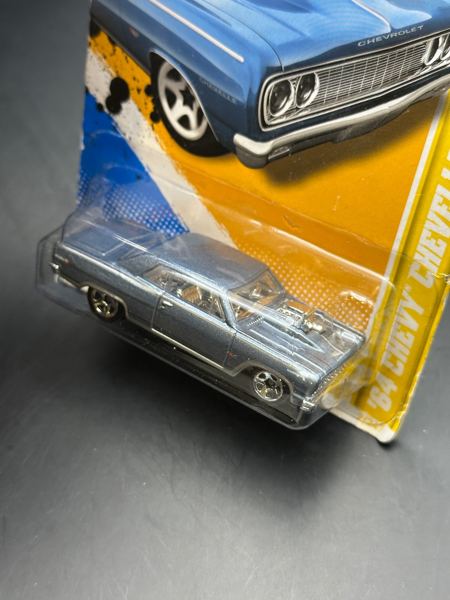 HOT WHEELS - 64 CHEVY CHEVELLE SS (2012) - HW PREMIERE