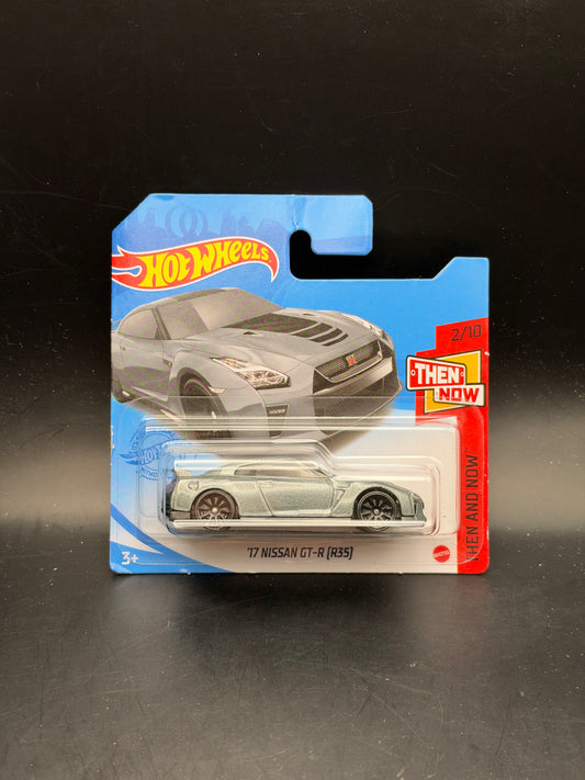 HOT WHEELS - 17 NISSAN GTR R35 (2021) - THEN AND NOW 2/10