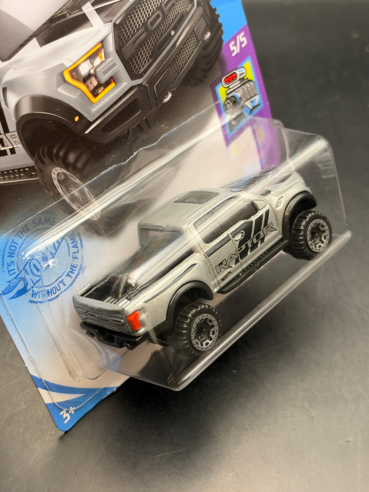 HOT WHEELS - 17 FORD F 150 RAPTOR (2021) - HW TORQUE 5/5