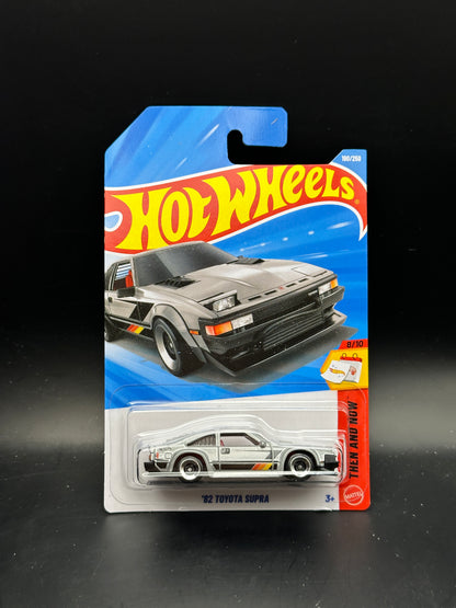 HOT WHEELS - 82 TOYOTA SUPRA (2026) - HW THEN AND NOW 8/10
