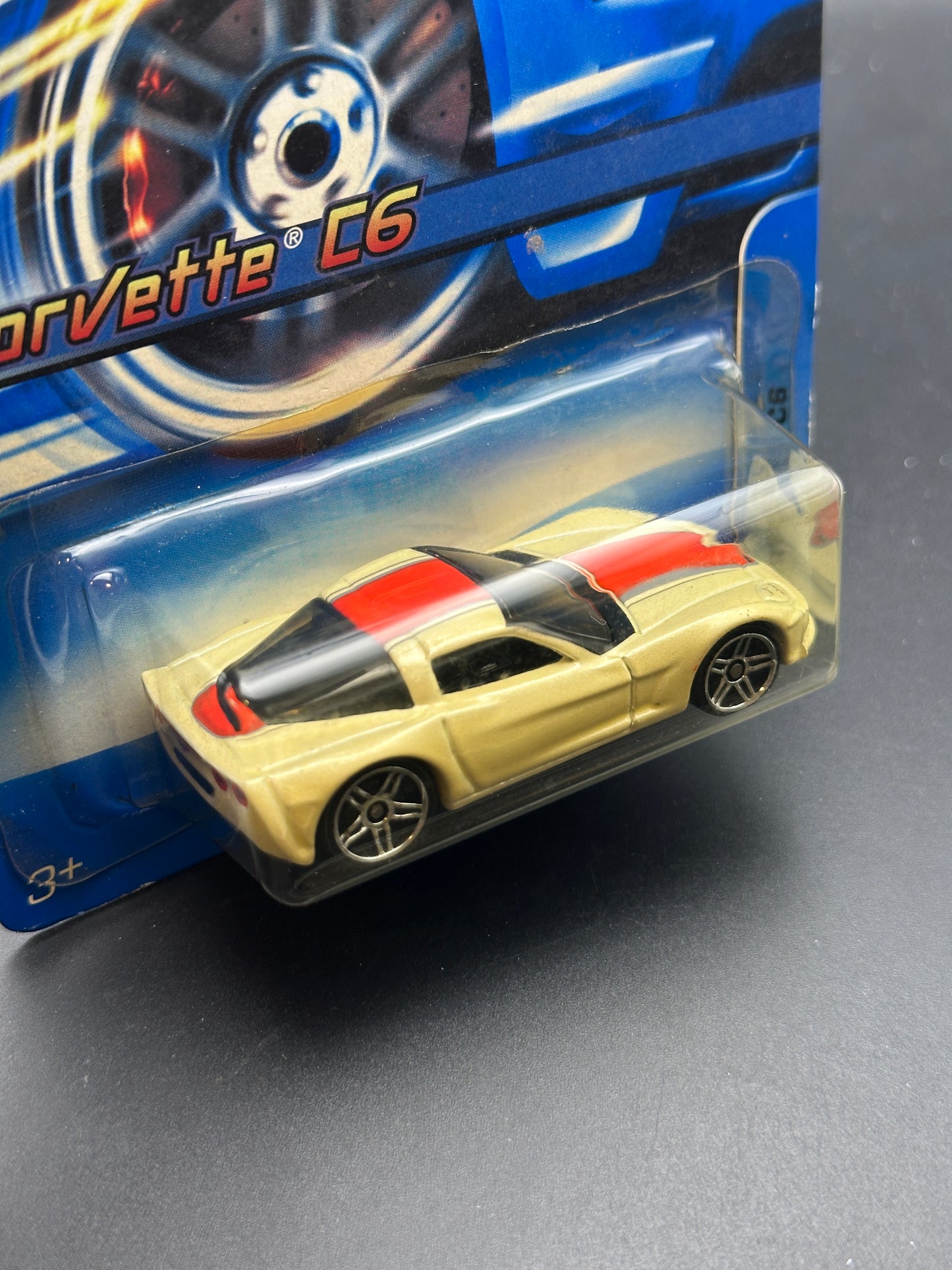 HOT WHEELS - CORVETTE C6 (2006) - HW MAINLINE 154