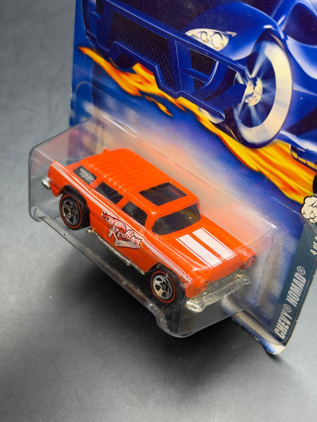 HOT WHEELS - CHEVY NOMAD (2002) - HW RED LINES 4/4