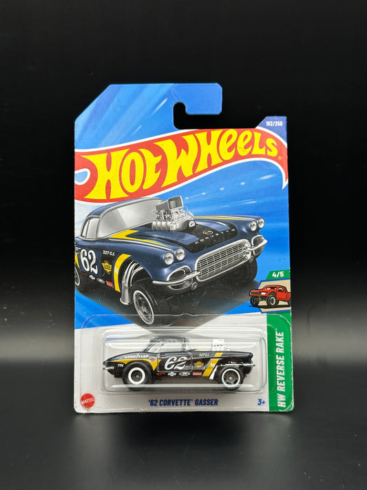 HOT WHEELS - 62 CORVETTE GASSER (2025) - HW REVERSE RAKE 4/5 - SUPER TREASURE HUNT - DAMAGED CARD