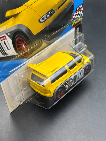 HOT WHEELS - RENAULT ESPACE F1 (2026) - HW STARTING GRID 6/10