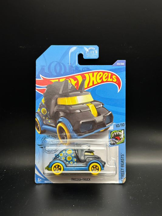 HOT WHEELS - TRICERA TRUCK - TREASURE HUNT (2020) - HW STREET BEASTS 10/10