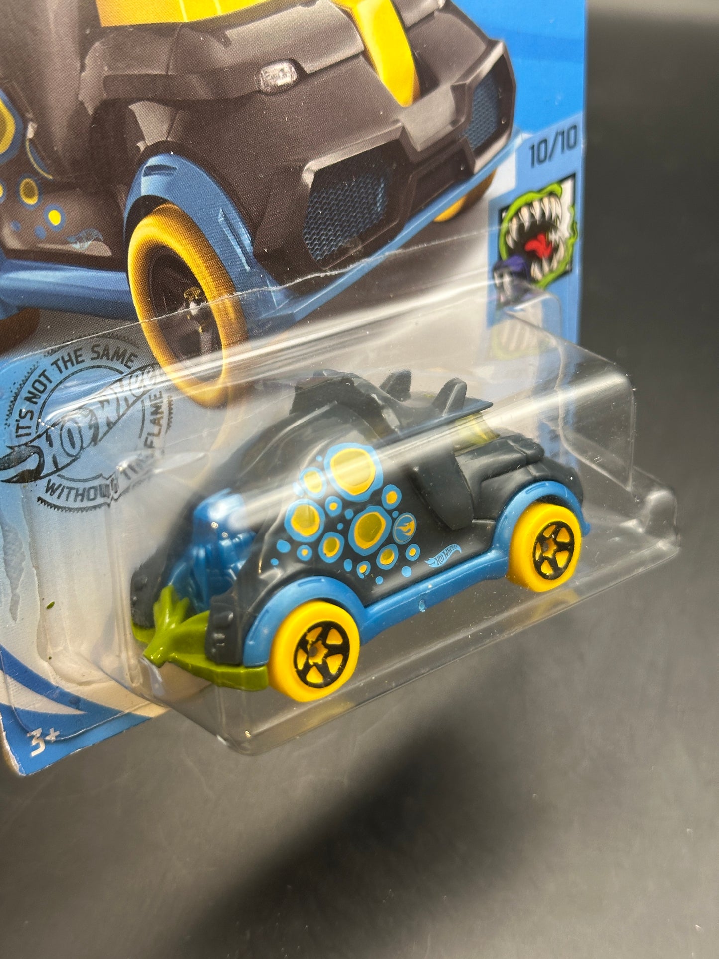 HOT WHEELS - TRICERA TRUCK - TREASURE HUNT (2020) - HW STREET BEASTS 10/10