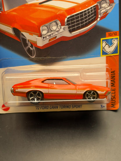 HOT WHEELS - 72 FORD GRAN TORINO SPORT (2022) - HW MUSCLE MANIA 10/10