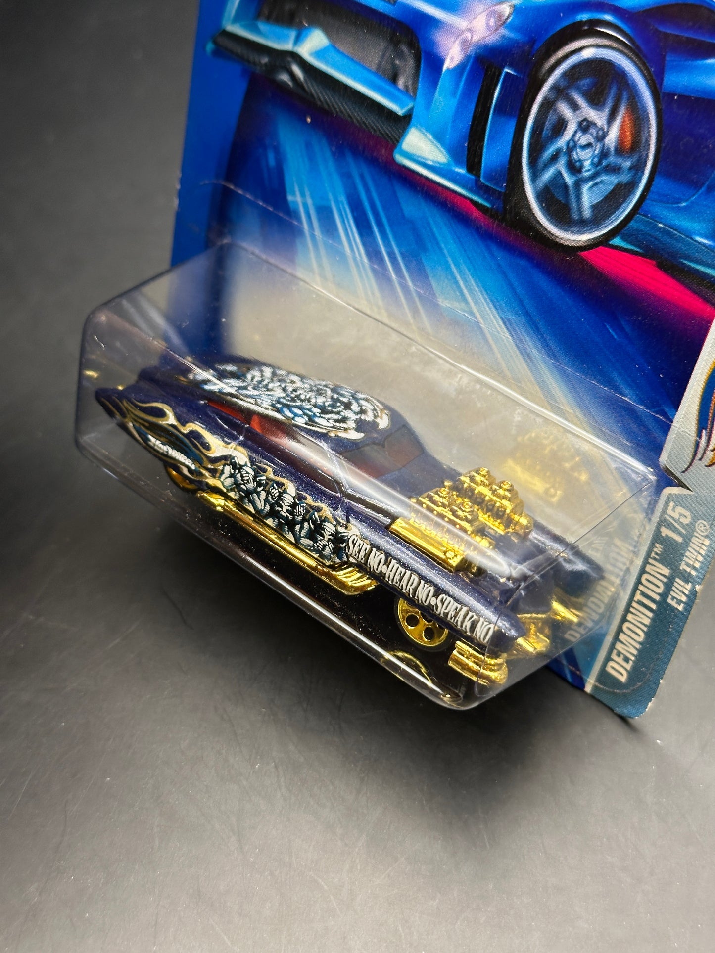 HOT WHEELS - EVIL TWIN (2004) - HW DEMONITION 1/5