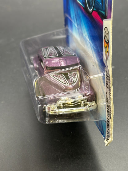 HOT WHEELS - 47 CHEVY FLEETLINE (2004) - HW 2004 FIRST EDITIONS 28/100