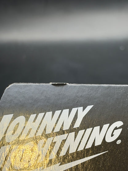 JOHNNY LIGHTNING - 1960 FORD RANCH WAGON - 60 YEARS OF BOND - POP CULTURE