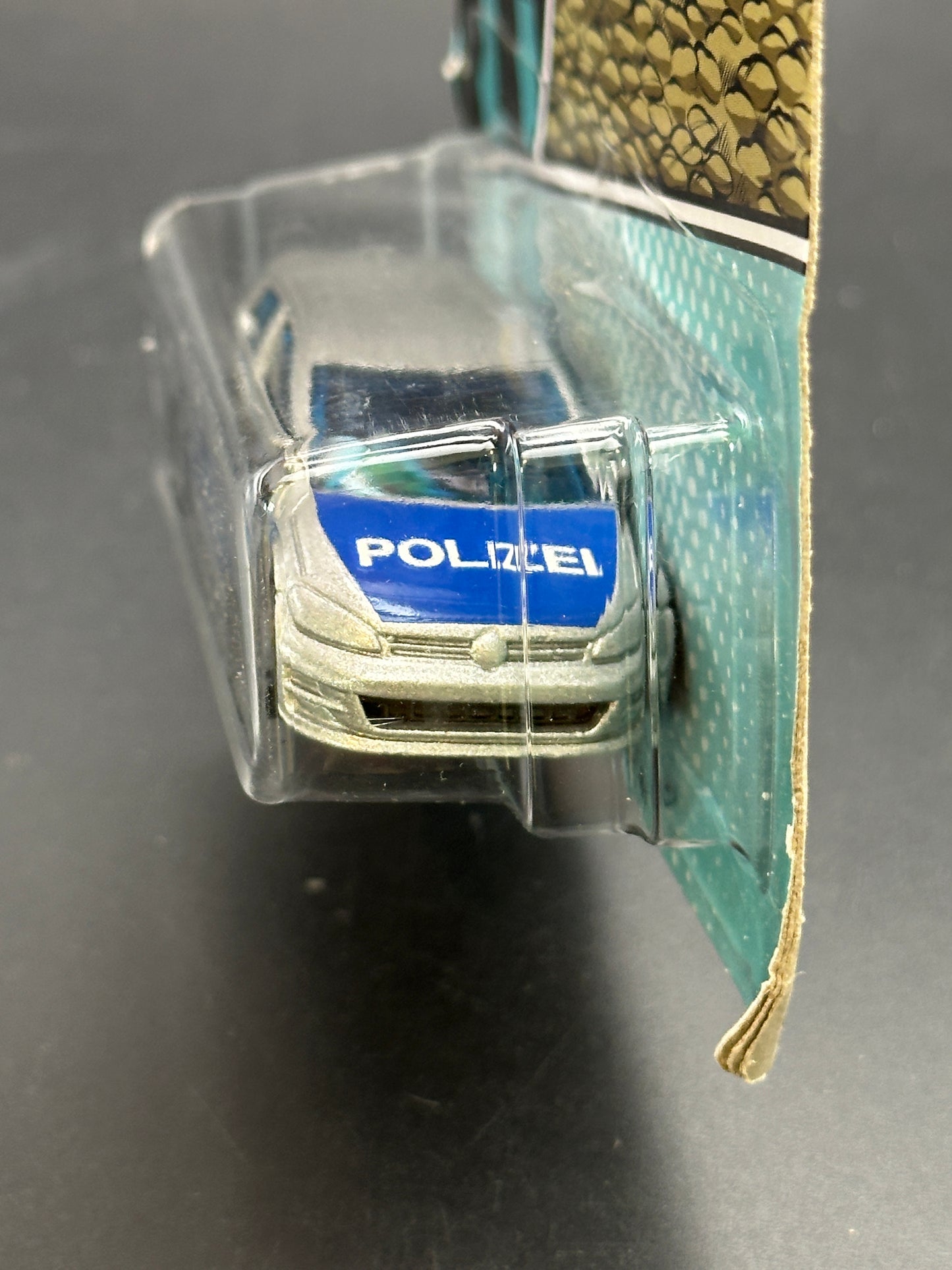 HOT WHEELS - VOLKSWAGEN GOLF MK7 (2020) - POLICE SERIES 5/5