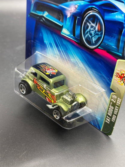 HOT WHEELS - FORD VICKY 1932 (2004) - HW TAT RODS 4/5