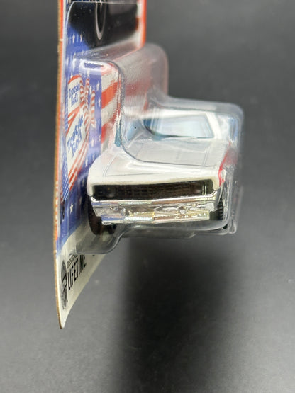 MATCHBOX - 69 CHEVROLET CAMARO - 1/6 - DIECAST