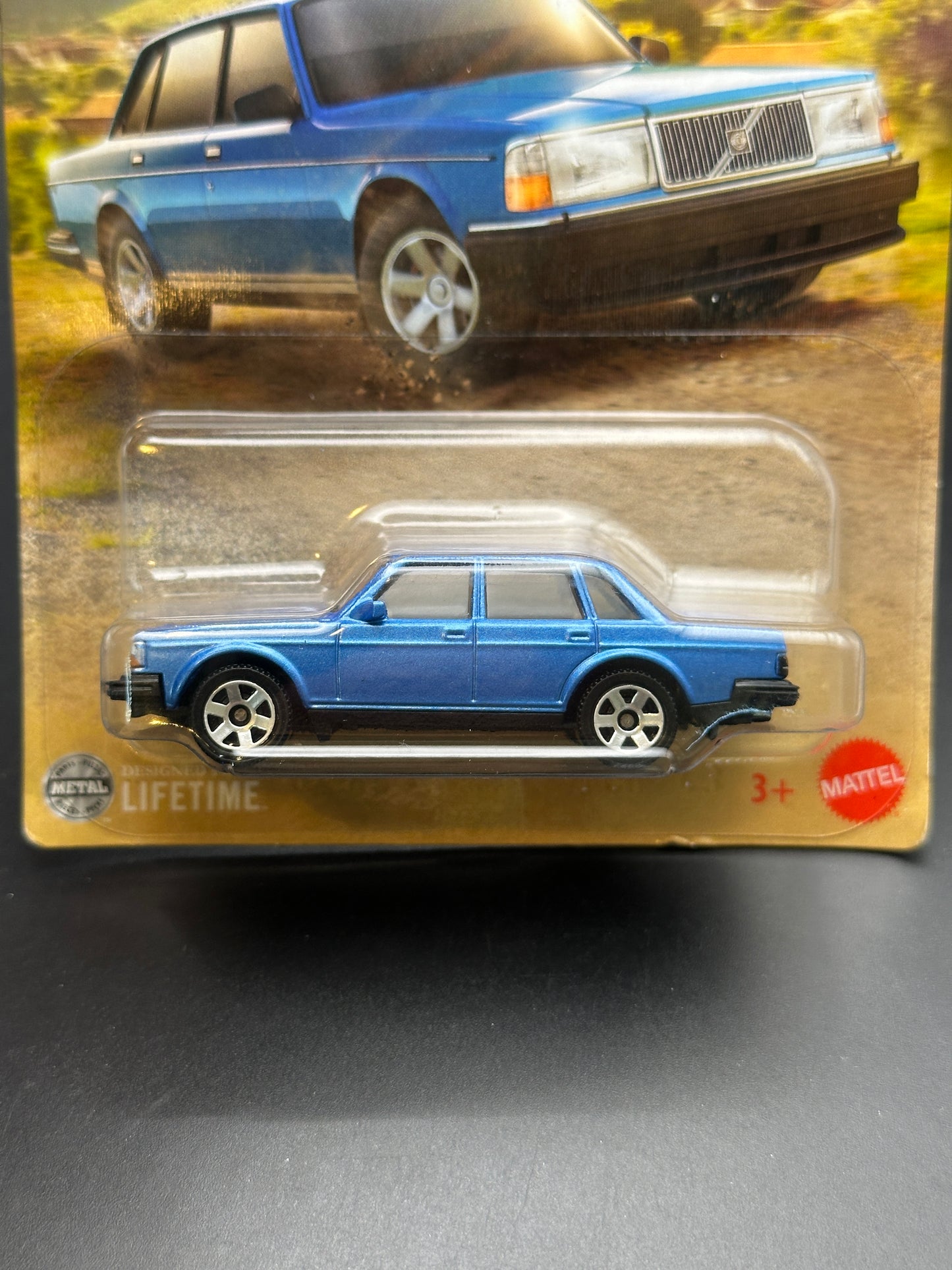 MATCHBOX - 1986 VOLVO 240 - 1/5 - DIECAST