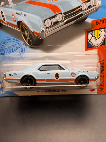 HOT WHEELS - 67 OLDSMOBILE 442 (2021) - HW MUSCLE MANIA 6/10