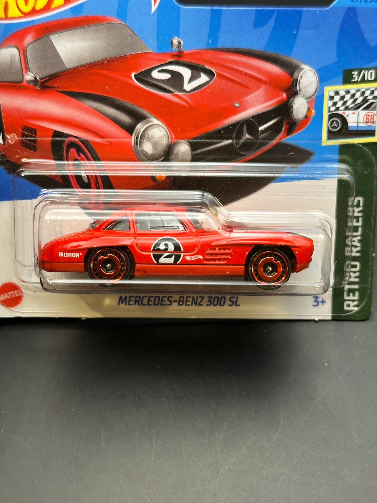 HOT WHEELS - MERCEDES BENZ 300 SL (2023) - HW RETRO RACERS 3/10