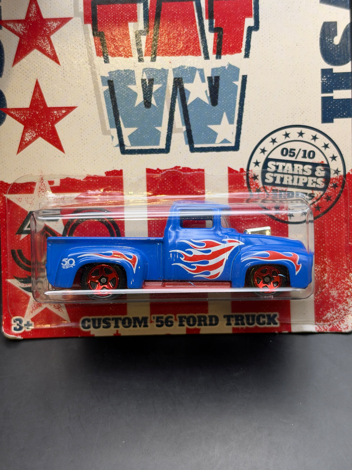 HOT WHEELS - CUSTOM 56 FORD TRUCK (2018) - 50th ANNIVERSARY STARS AND STRIPES SERIES 5/10