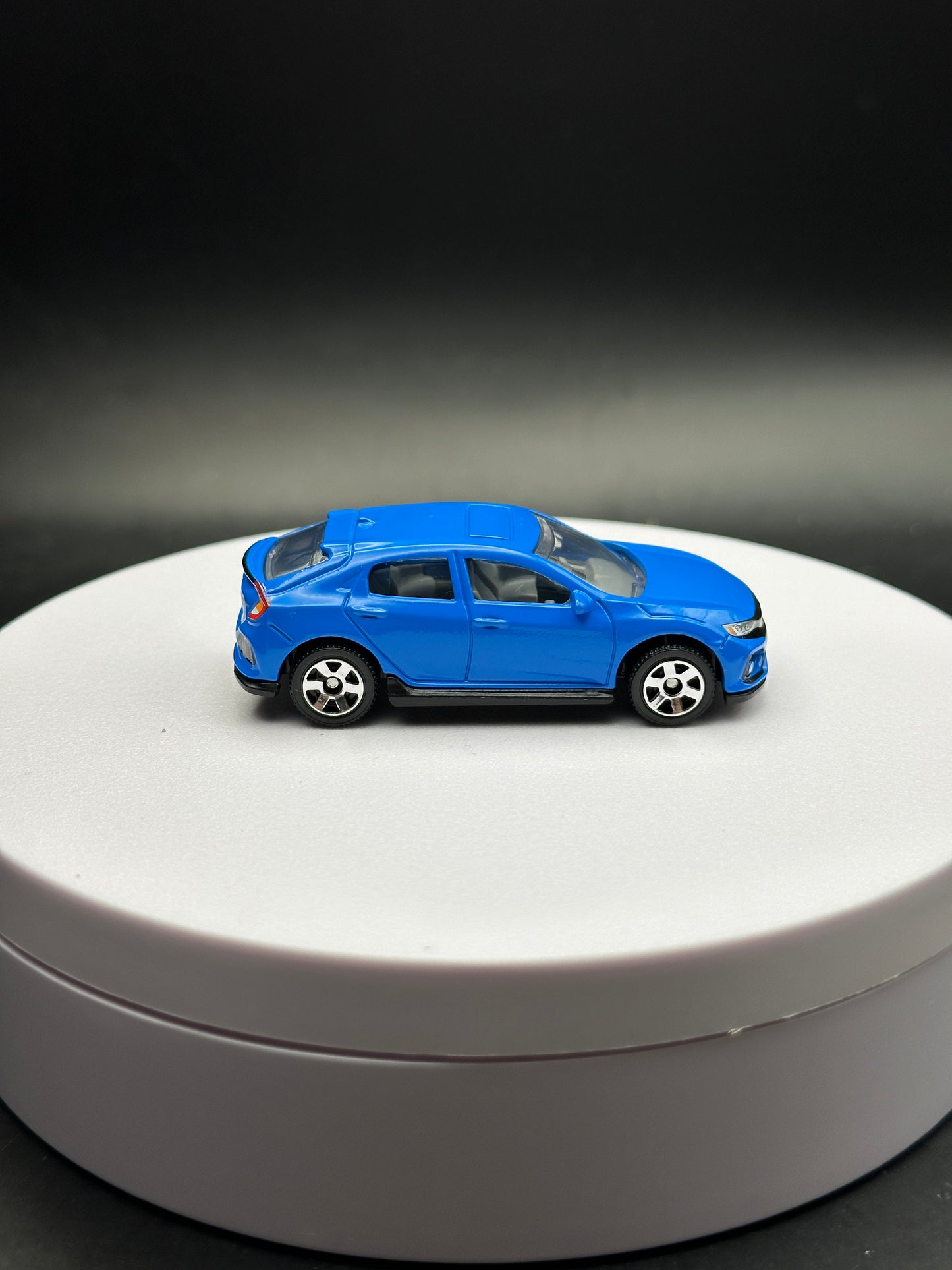 MATCHBOX - 2017 HONDA CIVIC HATCHBACK - 74/125 - DIECAST - LOOSE