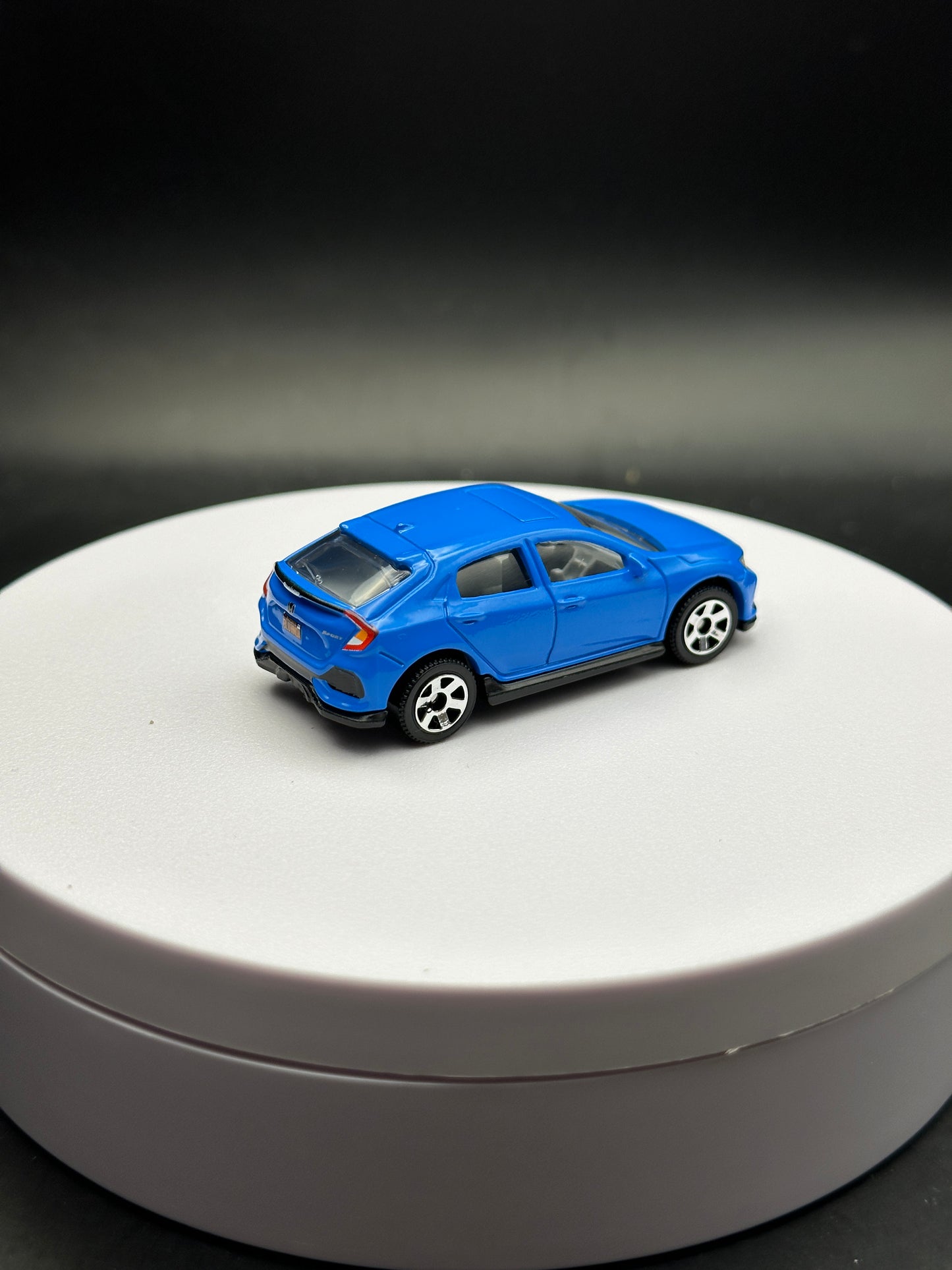 MATCHBOX - 2017 HONDA CIVIC HATCHBACK - 74/125 - DIECAST - LOOSE