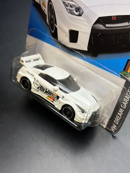 HOT WHEELS - LBWK NISSAN 35GT-RR VER 2 (2022) - HW DREAM GARAGE 5/5