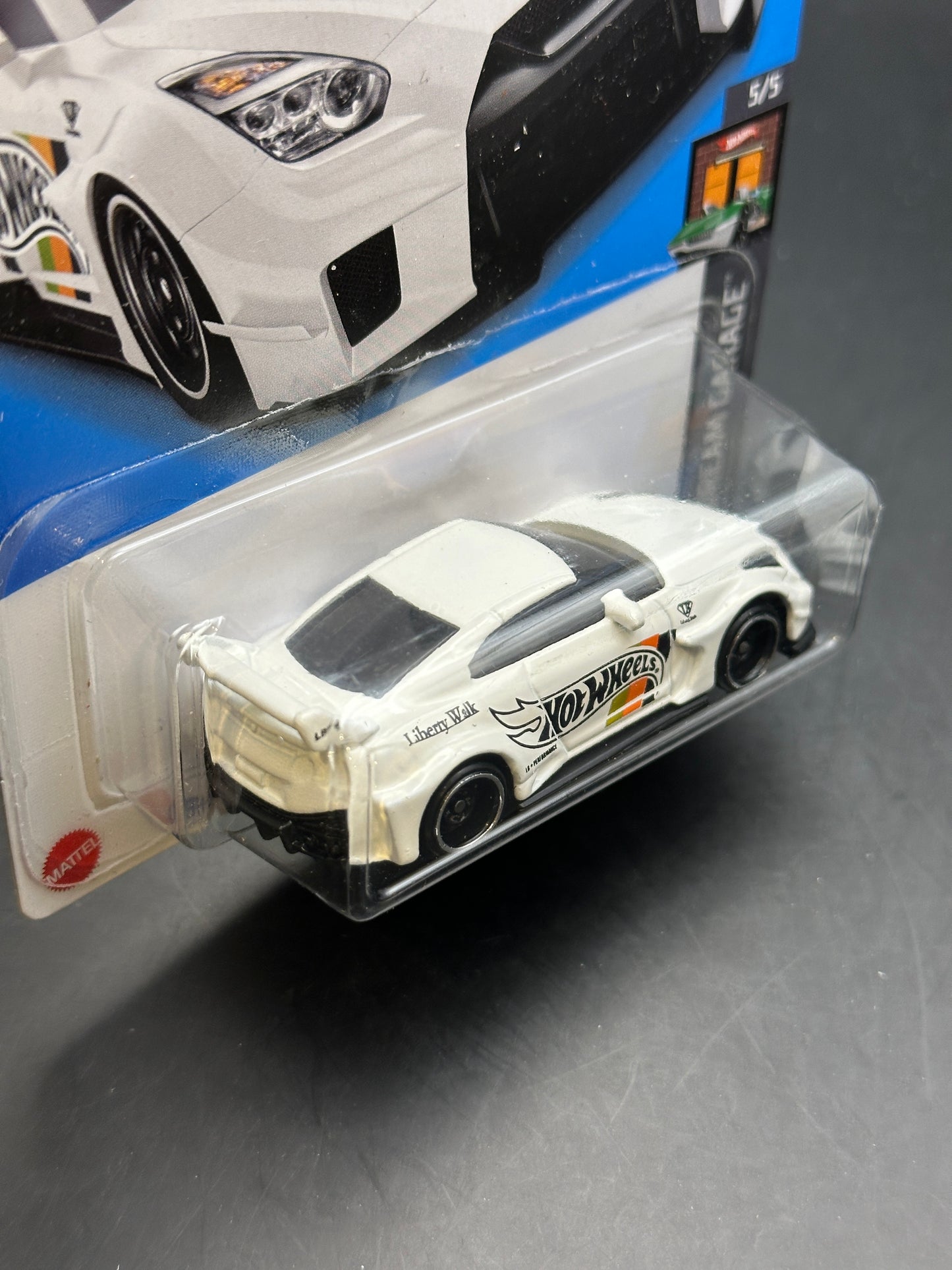 HOT WHEELS - LBWK NISSAN 35GT-RR VER 2 (2022) - HW DREAM GARAGE 5/5
