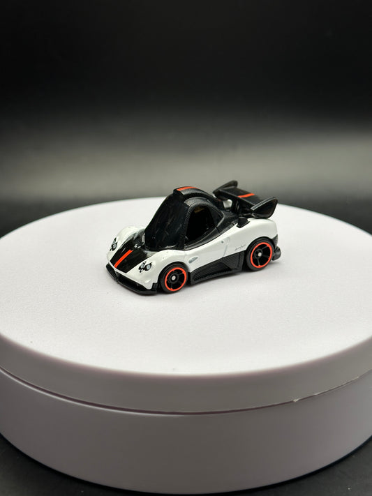 HOT WHEELS - PAGANI ZONDA CINQUE (2026) - HW EXOTICARS 4/10 - LOOSE