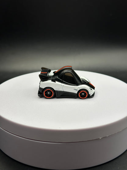 HOT WHEELS - PAGANI ZONDA CINQUE (2026) - HW EXOTICARS 4/10 - LOOSE